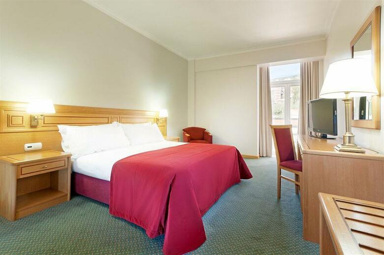 Hotel TRYP Dona Maria