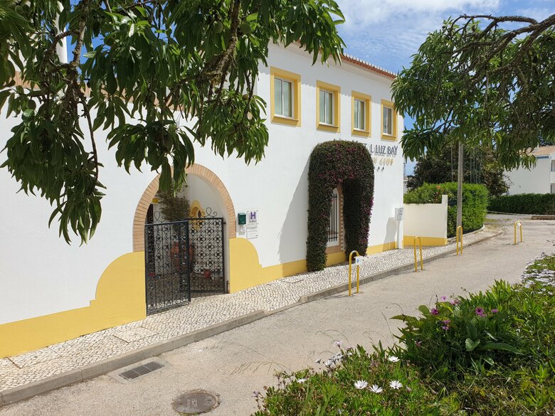 Hotel Luz Bay Club