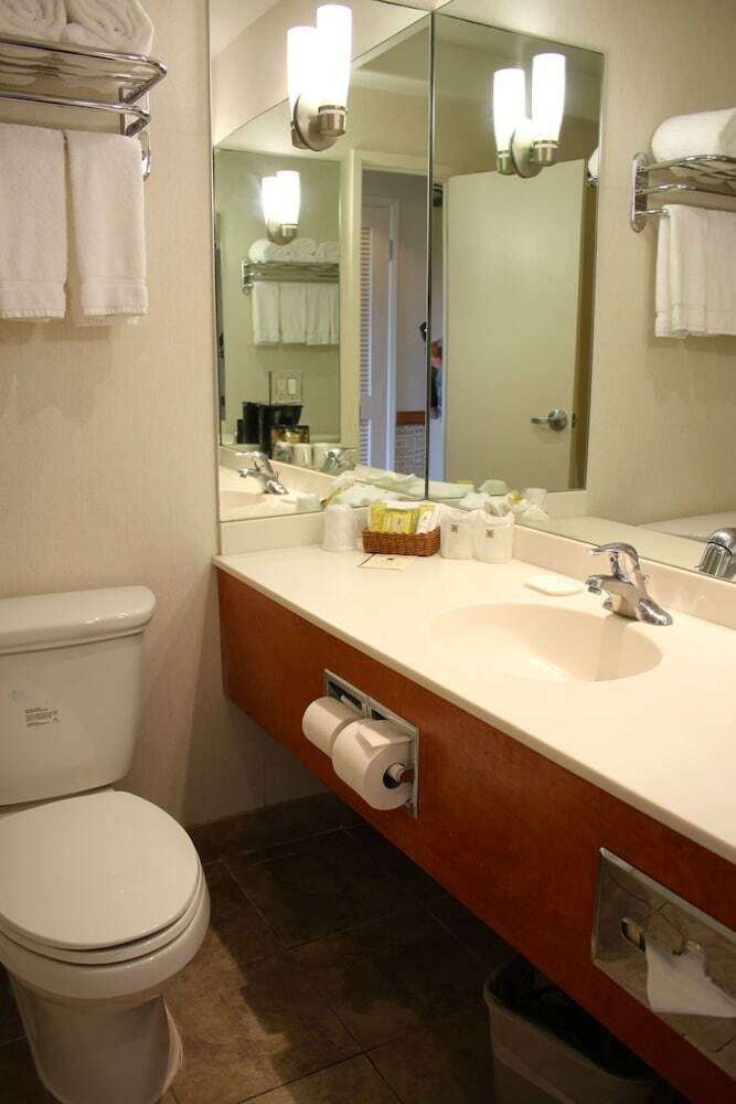 Kaanapali Beach Hotel