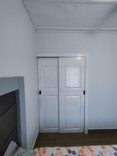 2-bedroom Apartment Centrally Located, Near Us Consulate