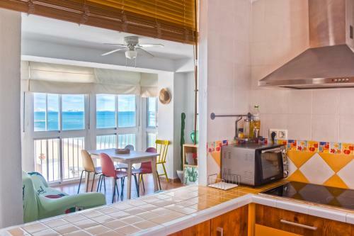 Apartamento UNA Ventana Al Mar