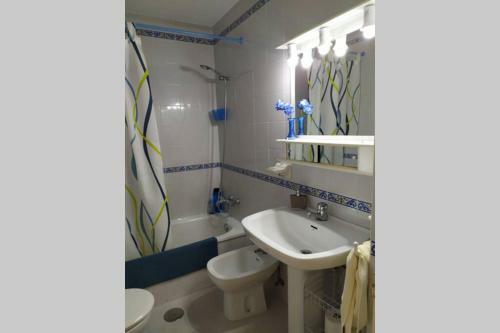 Acogedor Apartamento A 100 M. de Pinares Y Playa