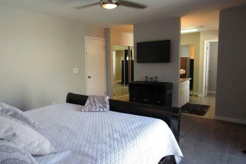 Luxury Pool Home Close 2 Lake, River, & Casinos