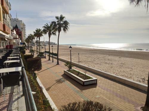 Apartment Rota Cerca De Playa Y Mercadona