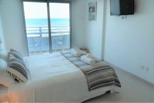 Apartamento Larnaka Seaview Luxury Suites