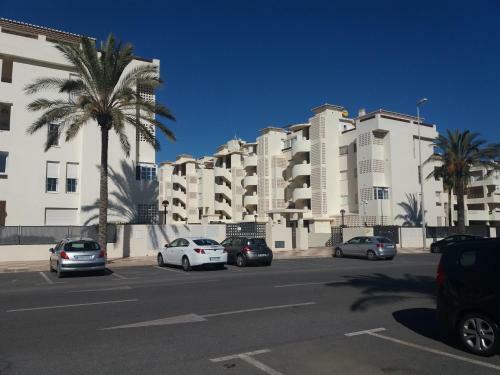 Apartamento Vacaciones En El Mar Y Junto Al Golf