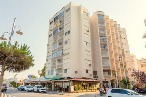 Apartamento Furnished Seafront Studio
