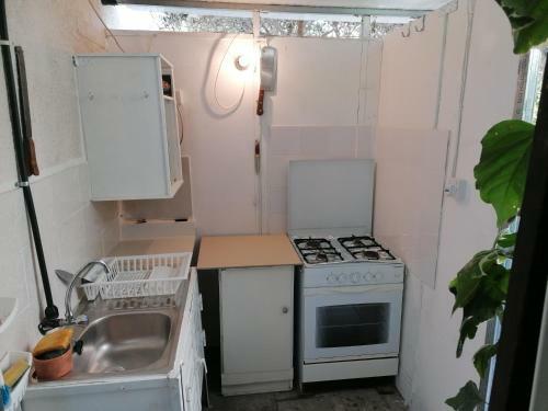 Apartamento Entire Prefabricated Garden Flat 1350m From Beach