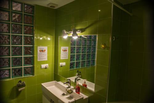 Habitaciones Independientes C�ntricas Ba�o Privado