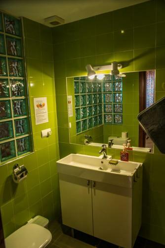 Habitaciones Independientes C�ntricas Ba�o Privado