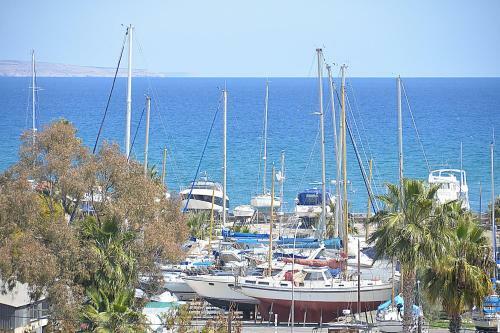 Nicolaides Sea View Apartments