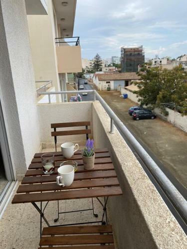 Apartamento Larnaca Comfort Rooms
