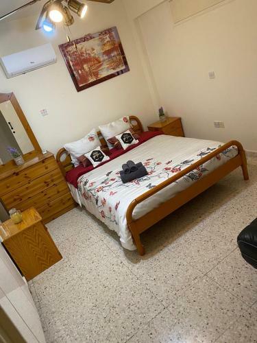 Apartamento Larnaca Comfort Rooms