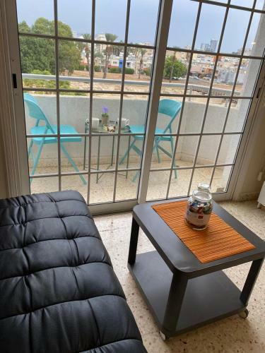 Apartamento Larnaca Comfort Rooms