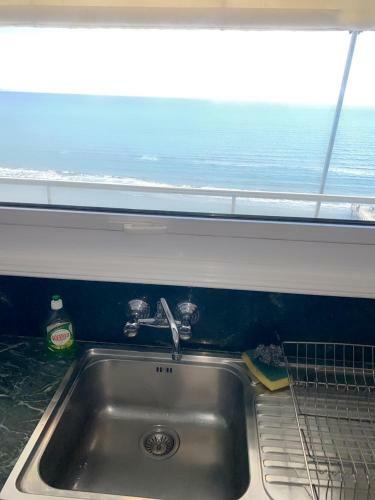 Apartamento Larnaca Seaview Rooms