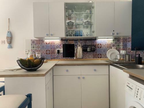 Apartamento Romy's 1-br Apt By The Beach