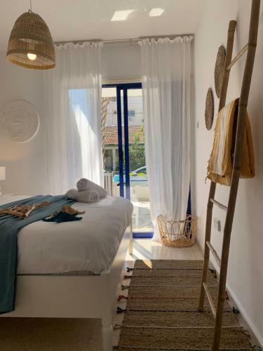 Apartamento Romy's 1-br Apt By The Beach