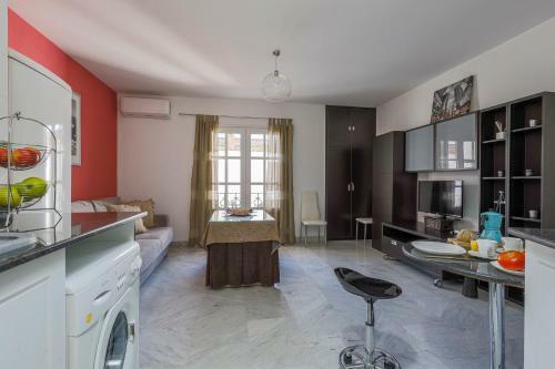 Apartamentos Alameda Del Tajo Center