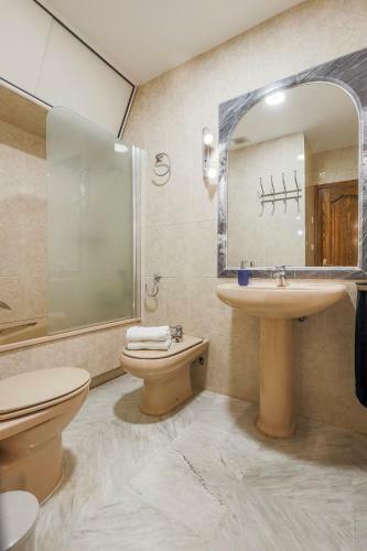 Apartamentos Alameda Del Tajo Center