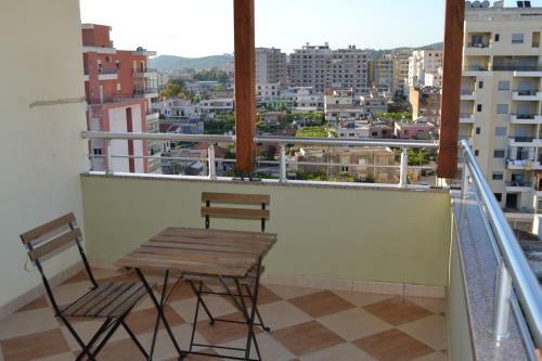 Kela's de Luxe Penthouse 3 Bedrooms Apartment