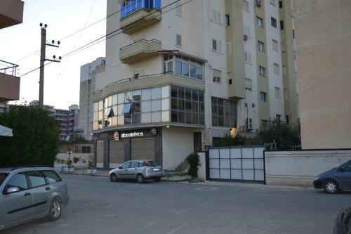 Kela's de Luxe Penthouse 3 Bedrooms Apartment