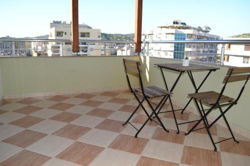 Kela's de Luxe Penthouse 3 Bedrooms Apartment