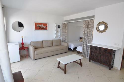 Rnet - Apartments Roses Holiday Center