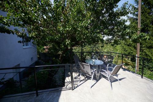 Lovely House Apartment