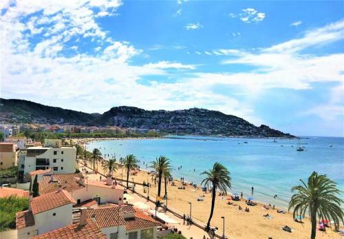 Apartamento Moderno Con Piscina Y Parking Cerca de La Playa