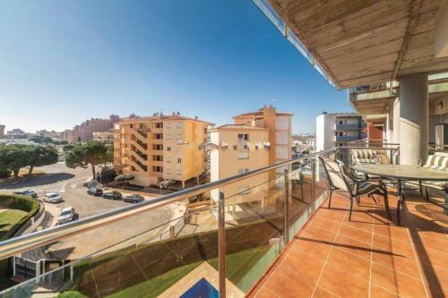 Apartamento En Roses Con Parking Y Piscina (5-7)