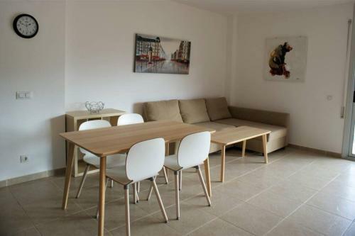 Apartamento En Roses Con Parking Y Piscina (5-7)