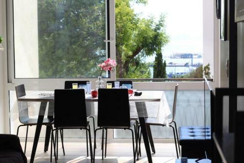 Apartamento Centro Rosas. 5 Min. Pie Del Mar, Nuevo, Wifi