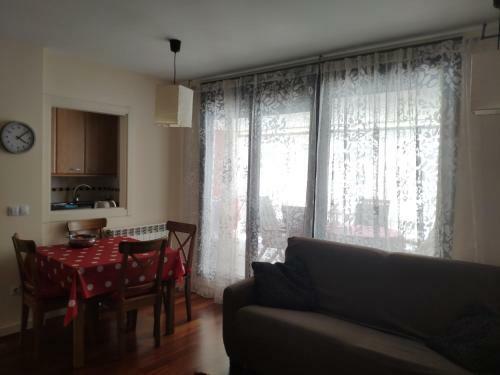 Apartamento Las Margas Golf + Pirineo Aragon�s