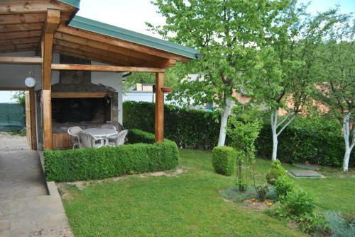 Holiday Home Mir