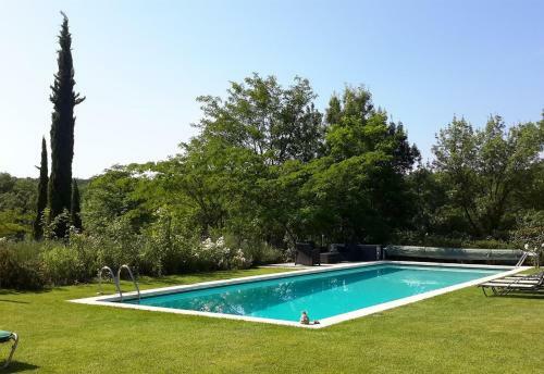 Idyllic Guest Wing Of Villa