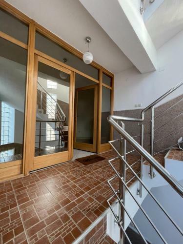 Apartments In Villa For Rent