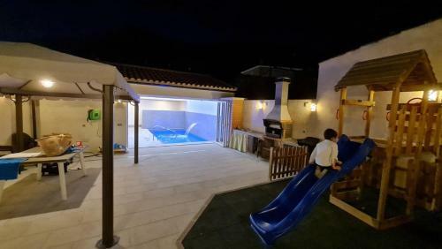 Casa T�o Peguero, Piscina Climatizada