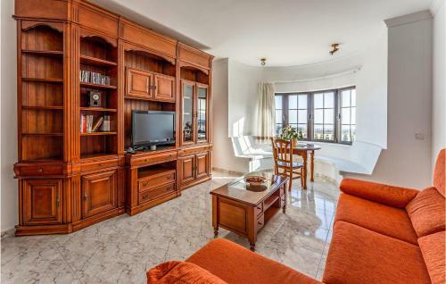 Awesome Home In San Bartolom� With 3 Bedrooms