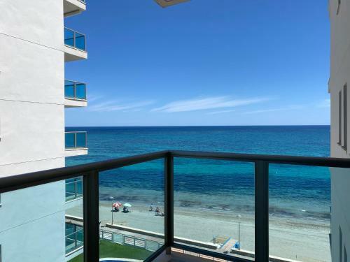 Magnificent Apartment With Stunning Sea Views