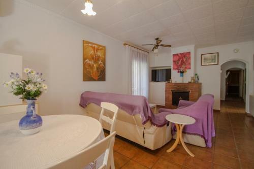 Club Villamar - Iris