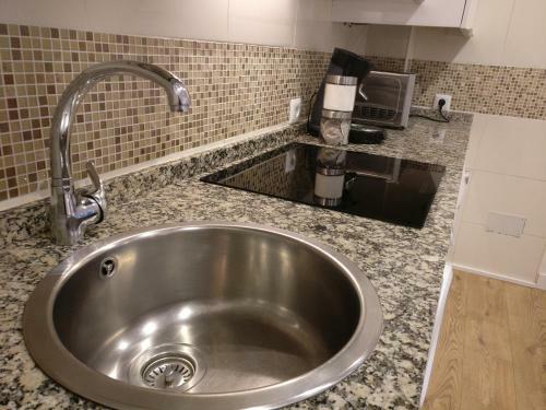 Apartamento Espacioso Frente Al Palacio De Congresos - AA