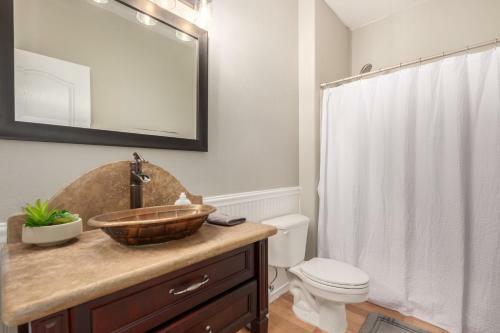 Awesome Chandler Home With Heated Pool! Home