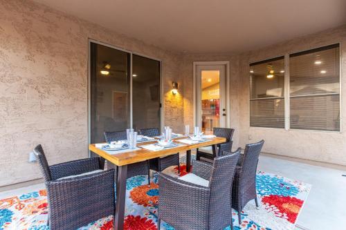 Awesome Chandler Home With Heated Pool! Home