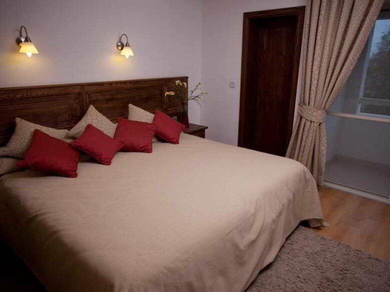 Aparthotel Club Salina Wharf
