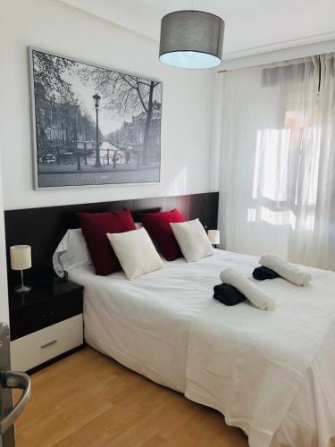 Precioso Apartamento Al Lado de El Corte Ingl�s
