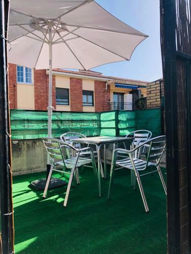 Precioso Apartamento Al Lado de El Corte Ingl�s