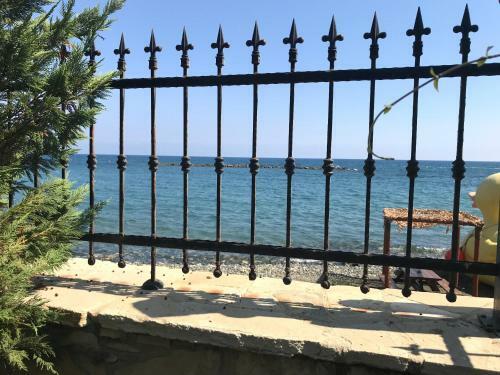 Limassol Villa By The Sea