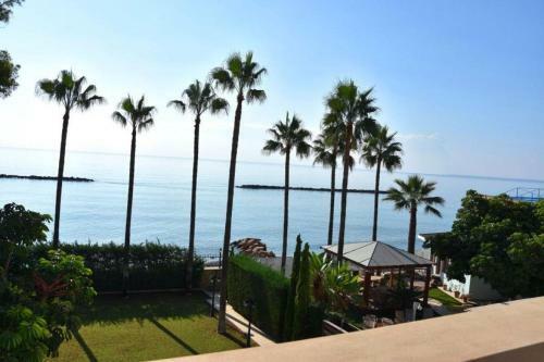 Limassol Villa By The Sea