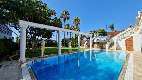 Limassol Villa By The Sea
