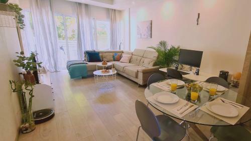 Stay Downtown Retreat